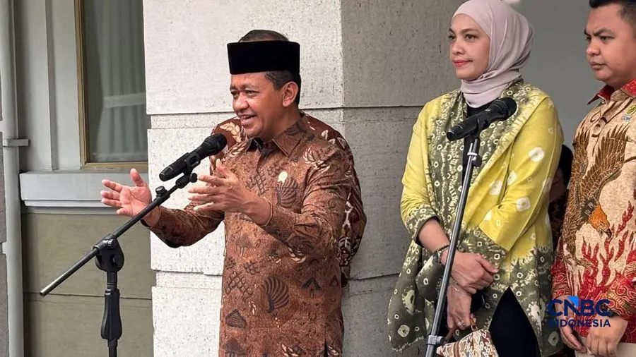 Bahlil Minta Kapolri Tindak Penimbun Solar Subsidi yang Picu Antrean Panjang di SPBU