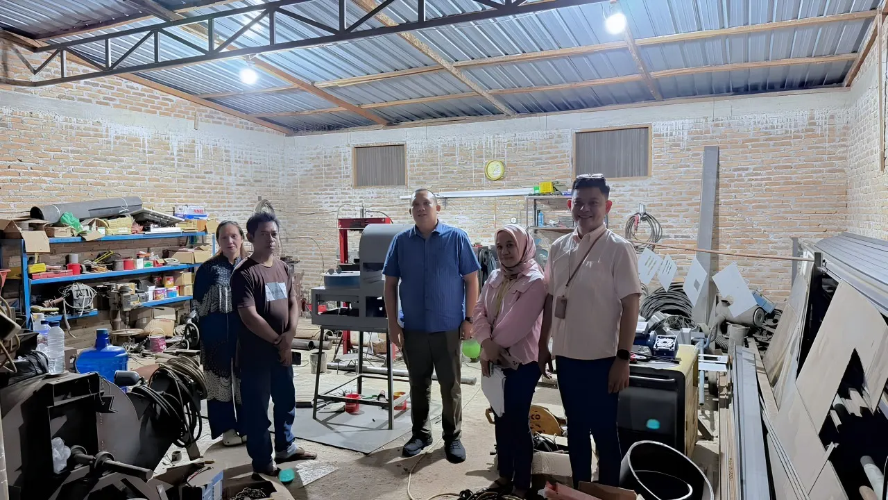 Penyaluran Kredit Usaha Rakyat (KUR) oleh BNI Kantor Cabang Pematangsiantar untuk Pelaku Usaha Industri Pembuatan Mesin Kopi